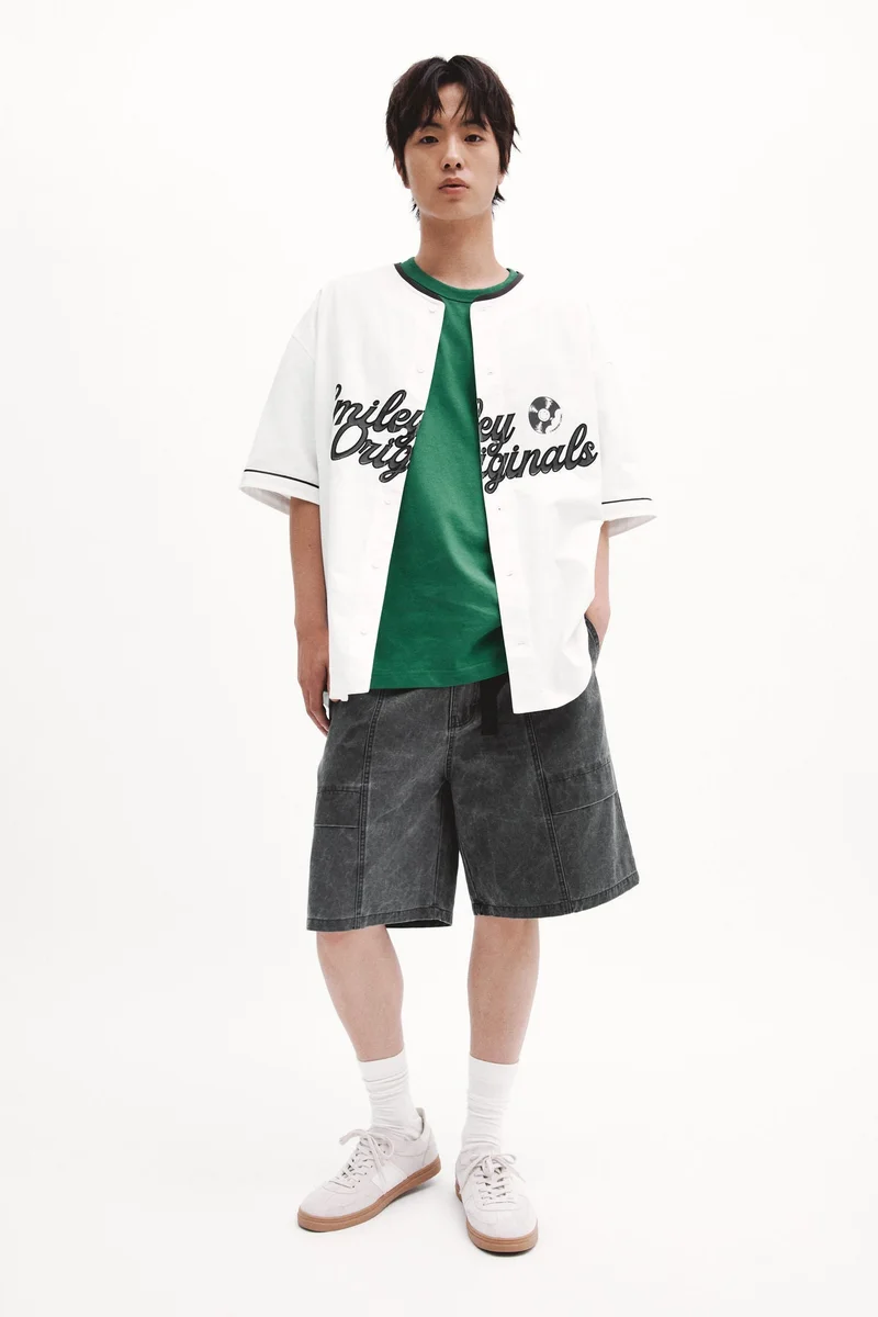 Loose Fit Belted cotton utility shorts