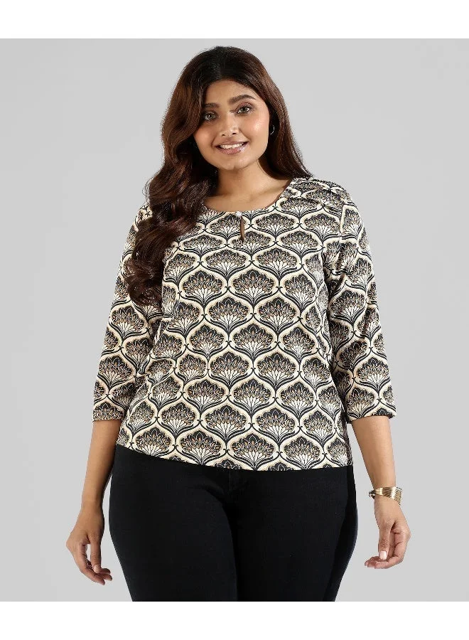 انستافاب بلس توب نسائي مطبوع بتصميم جرافيك كاجوال