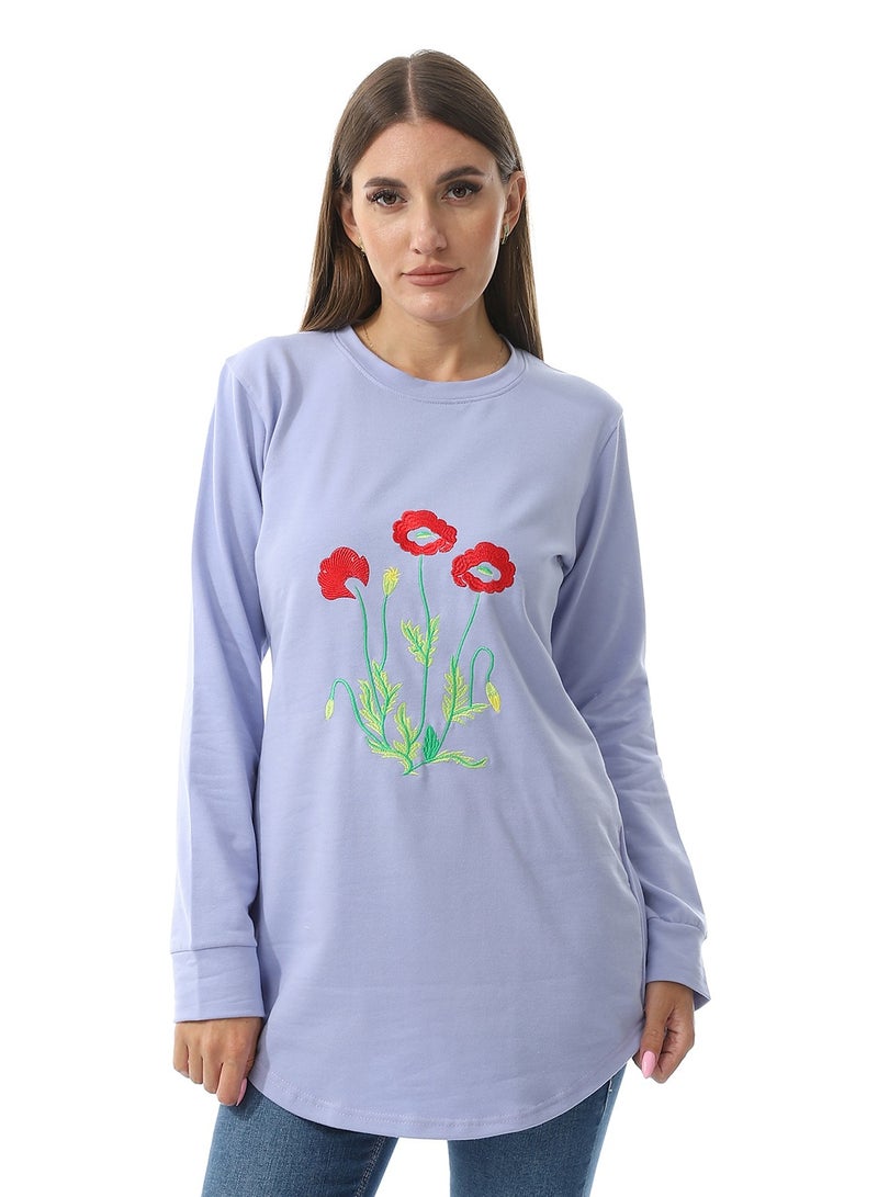 سيزار تيشرت حريمي تطريز بأكمام طويلة ورقبة دائرية - Image 1