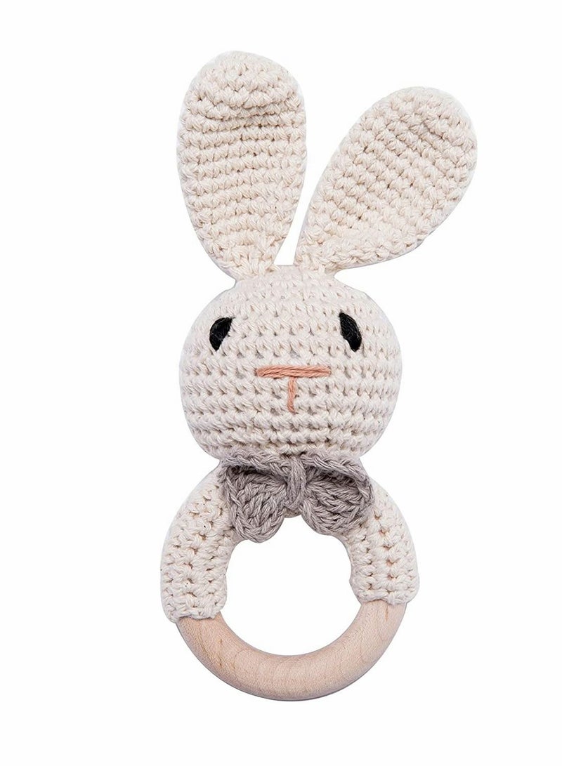 Y&D Wooden Baby Rattle Newborn Crochet Giraffe Toy Natural Wood Teething Ring for Hand Grips Boy Girl First Gift  - Image 1