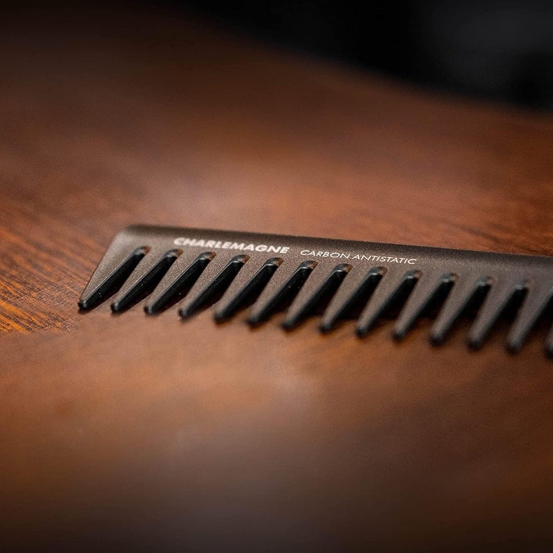 Charlemagne Wide Tooth Comb Men - 19 cm - Detangle Knots With Detangler Comb - Add Volume & Texture - Style Slick Back Hair with Styling Tool - Image 5