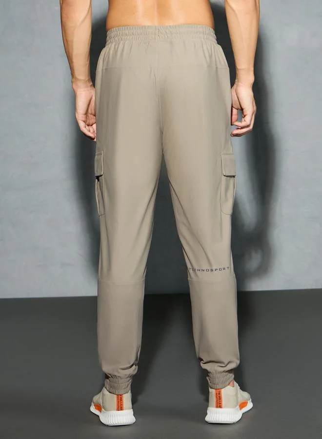 Technosport Technosport Solid Regular Fit Cargo Joggers with Drawstring
