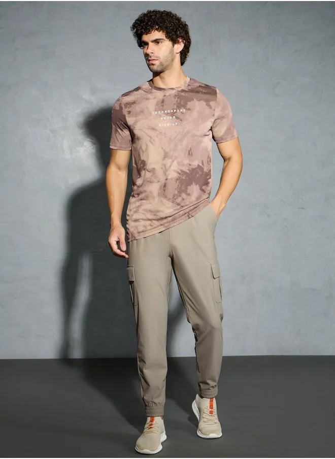 تكنوسبورت Technosport Solid Regular Fit Cargo Joggers with Drawstring