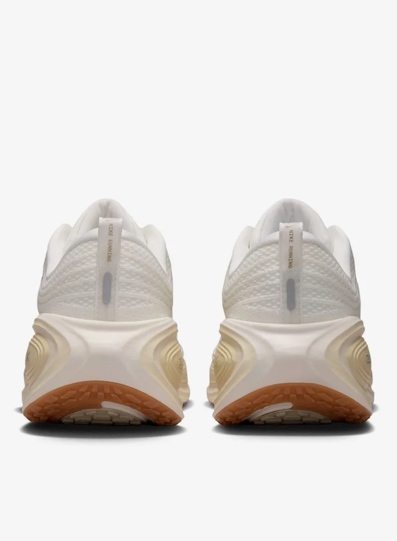Nike White Nike Vomero Plus for Men | Best Price UAE