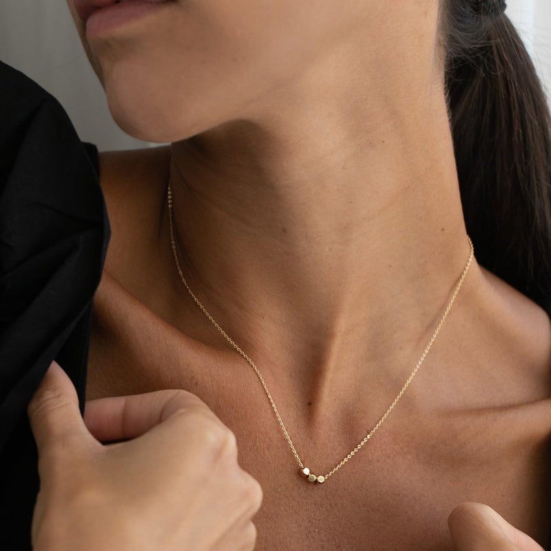 VRIUA Ball Necklace for Women,Dainty Gold Necklace 14k Gold Plated Bead Ball Pendant Necklace Simple Jewelry Everyday for Women - Image 3