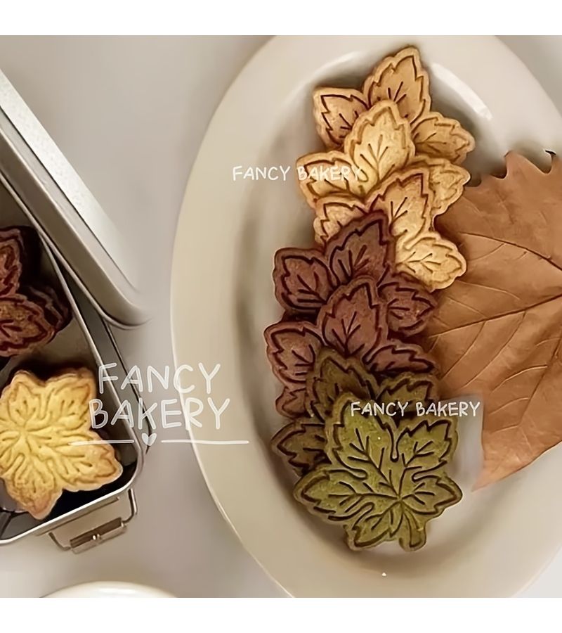 Maple Leaf L Cookie Mold 3D Realistic Baking Tool For Fondant Gingerbread - Image 2