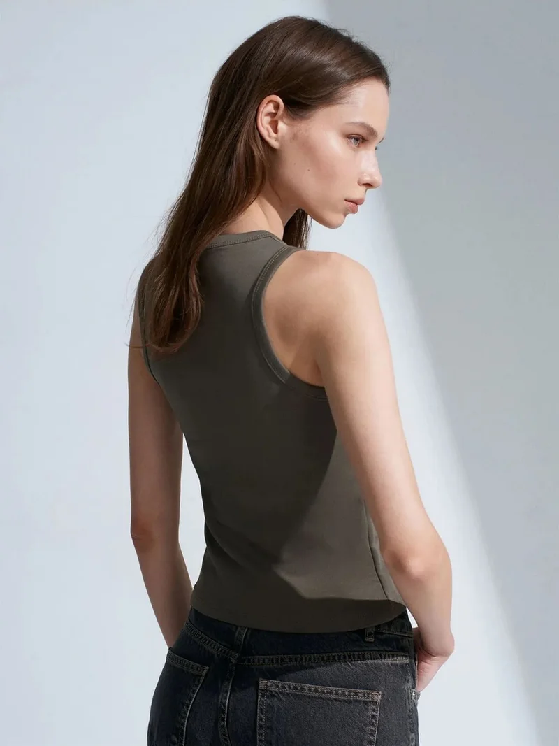 ديلفين DILVIN Embroidered Sleeveless Slim-Fit Jersey Blouse