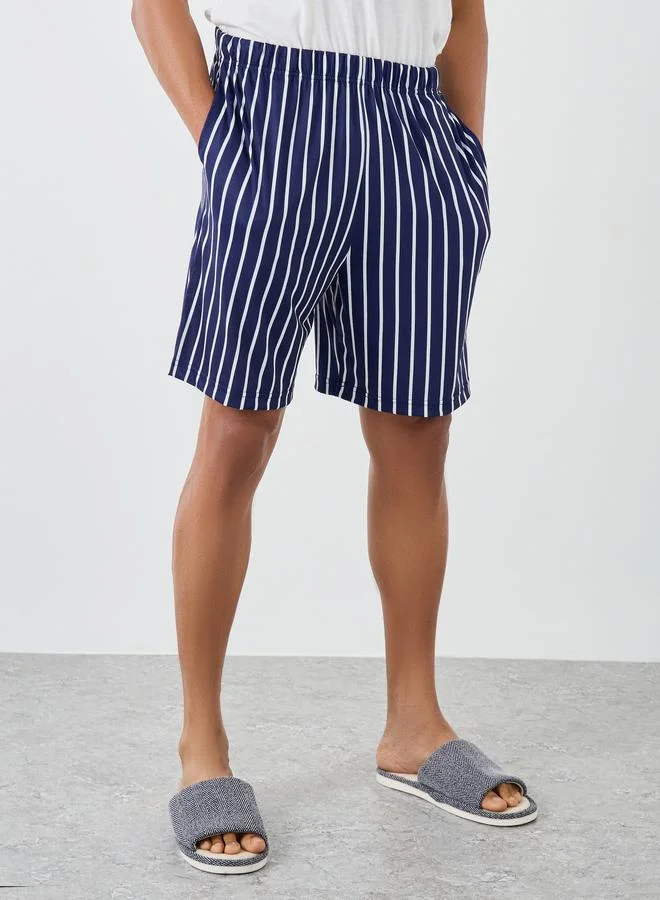 Styli Styli Solid Tank Top and Striped Shorts Set