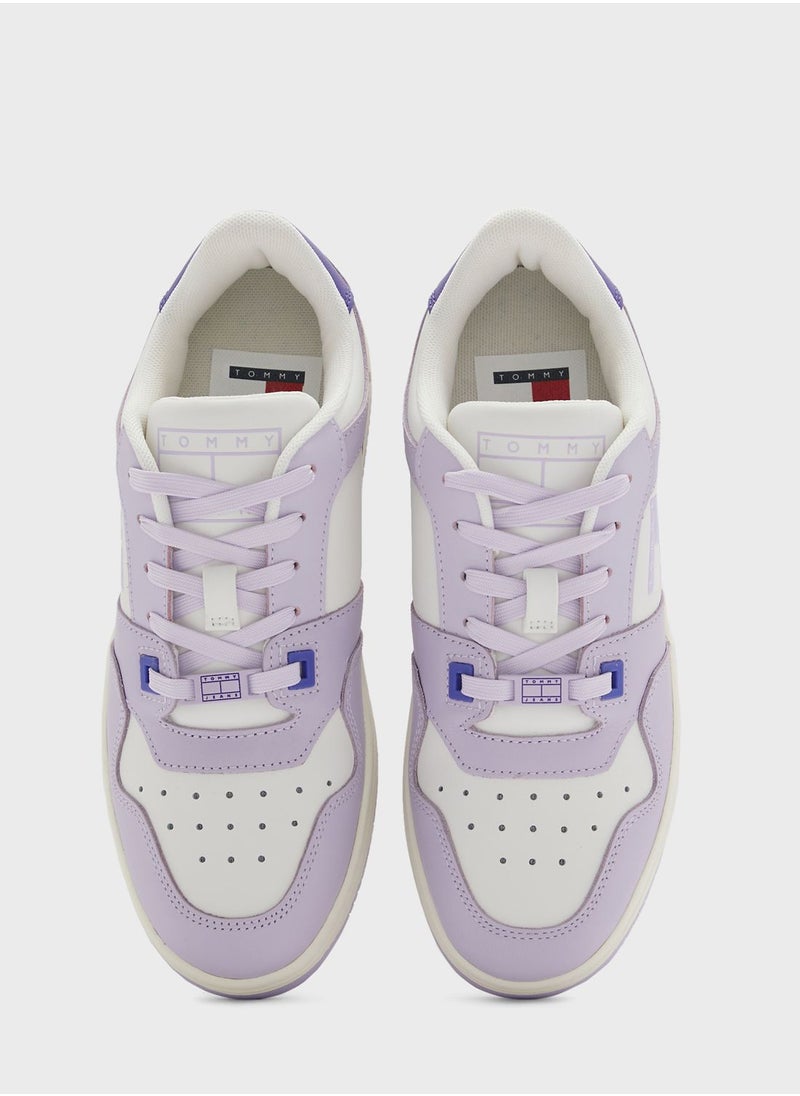 TOMMY JEANS - Retro Basket Tonal Logo Low Top Sneakers - Image 1