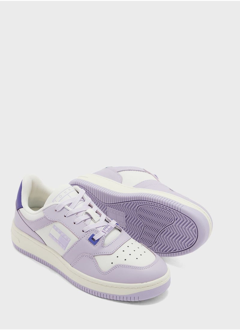 TOMMY JEANS - Retro Basket Tonal Logo Low Top Sneakers - Image 1