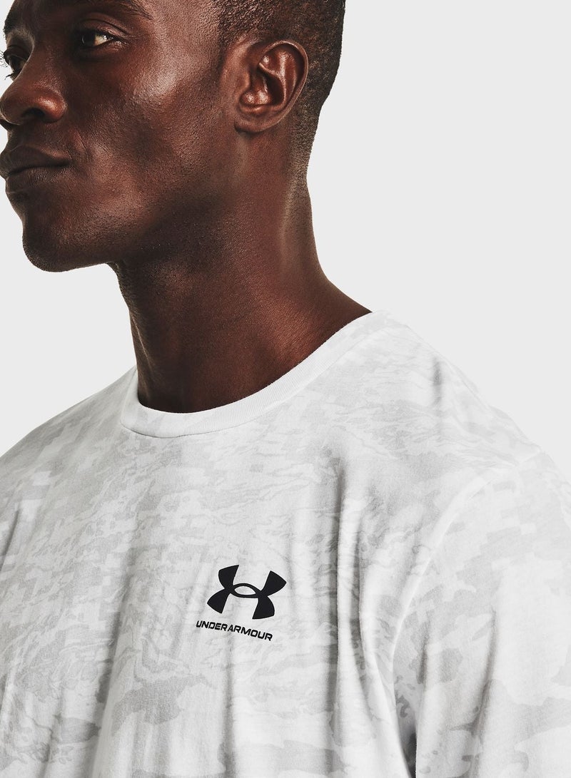 اندر ارمر تيشيرت برسومات مموهة - Image 3