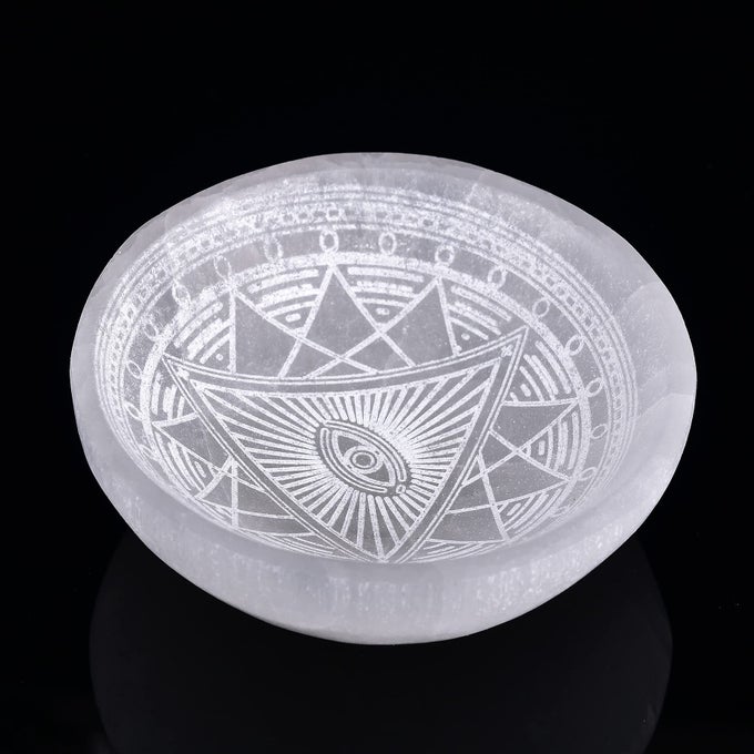 4 ROUND SELENITE STONE BOWL DISH HAND CARVED DEMON EYE 1 CRYSTAL CHARGING STATION HEALING BOWL
