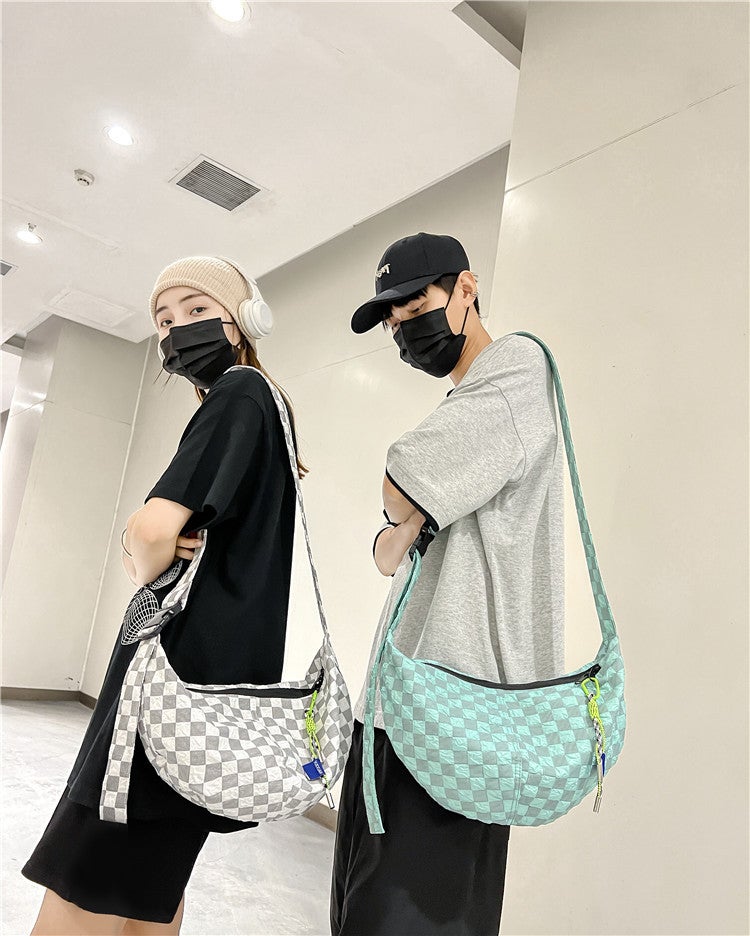 New Arrival Street Women'S Bag 2023 New Arrival Street Fashionable One-Shoulder Dumpling Bag Large Capacity Canvas Checkerboard Bag - Image 4