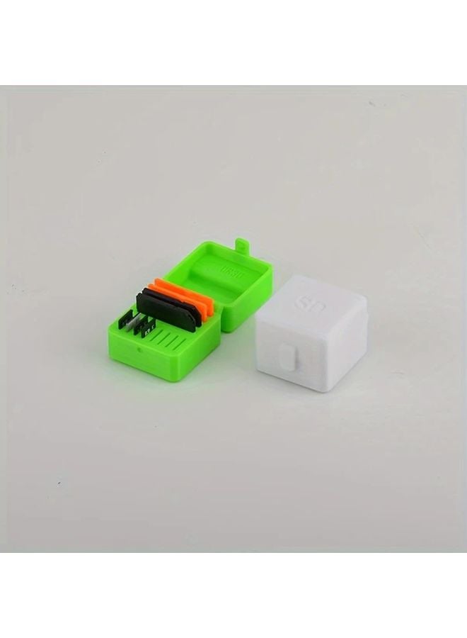 حامل بطاقات SD مربع مضغوط أبيض لتخزين ٤ بطاقات SD و ٨ بطاقات Micro SD - Image 5