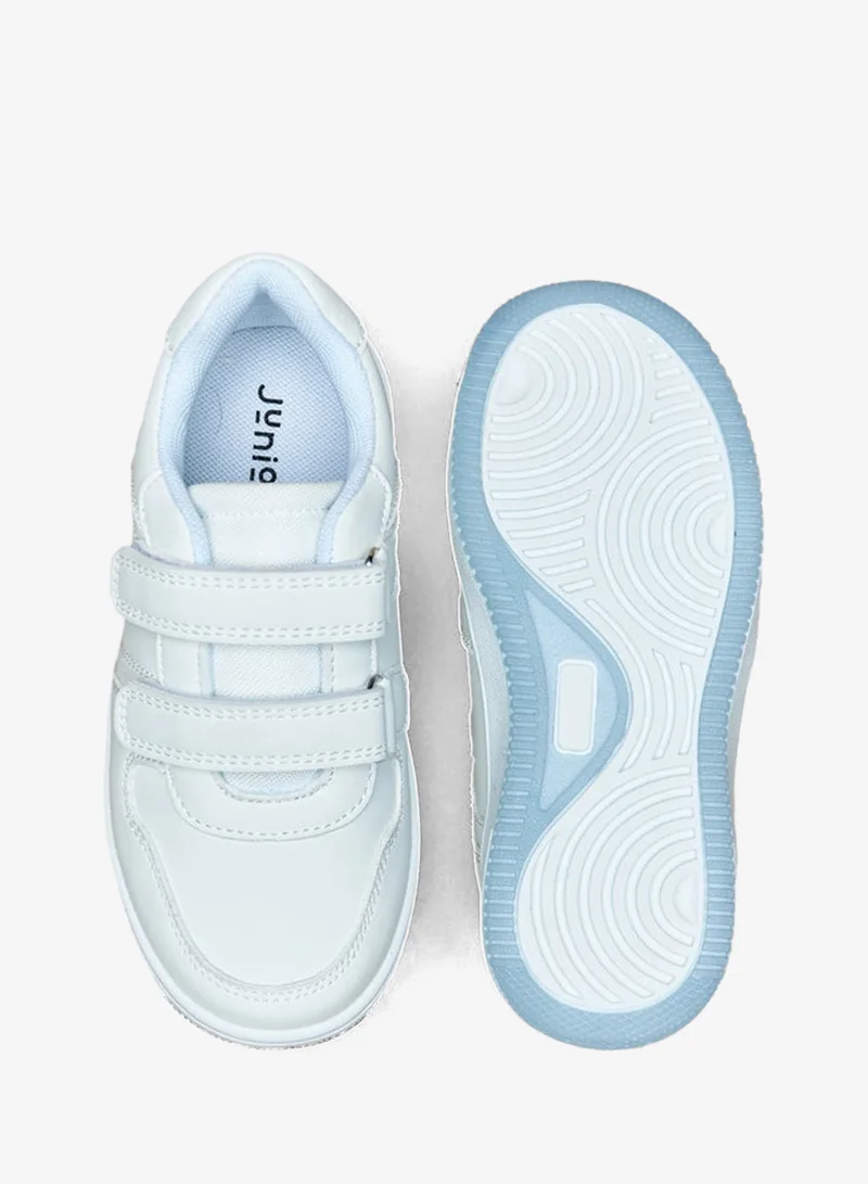 جونيورز سنيكرز بألواح وإغلاق بشريط لاصق