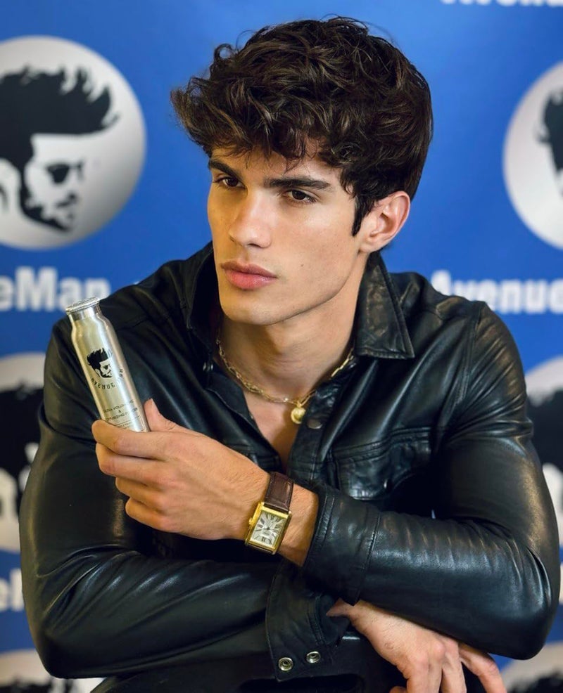 Avenue Man بودرة تكثيف وتنسيق الشعر للرجال من أفينيو مان - بودرة تصفيف شعر غير لامعة للرجال - تثبيت طوال اليوم، مسحوق تكثيف مستخرج من البامبو - تعزيز حجم بدون لمعان - Image 4