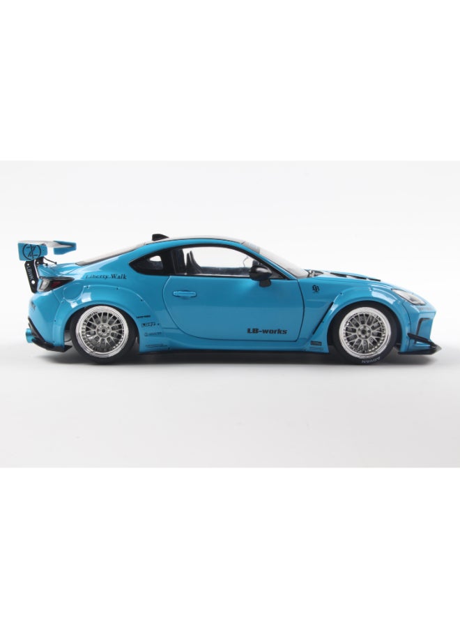 Solido Toyota GR86 LBWK Body Kit Baby Blue 2024 Diecast Model Car, 1:18 Scale, Opening Front Doors, Steerable Wheels, Official Toyota Collector Display Model - Image 4