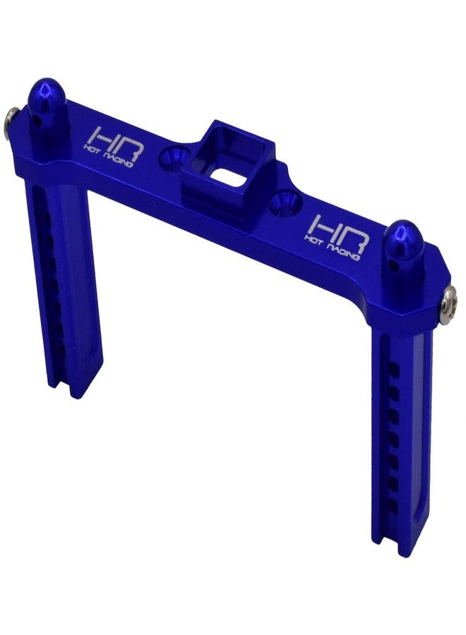 Hot Racing RVO3206 Blue Aluminum Rear Body Mount - Image 1