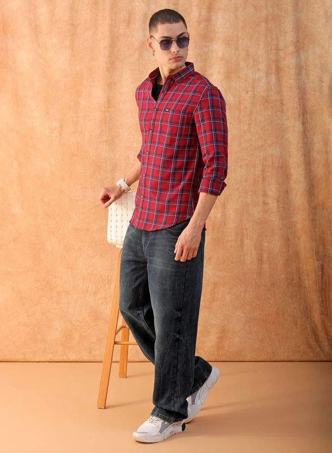 The Indian Garage Co Men Slim Fit Checkered Full Sleeves Spread Collar Casual Shirt