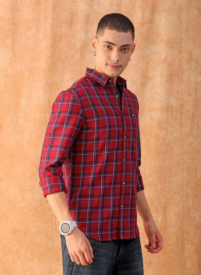 The Indian Garage Co Men Slim Fit Checkered Full Sleeves Spread Collar Casual Shirt