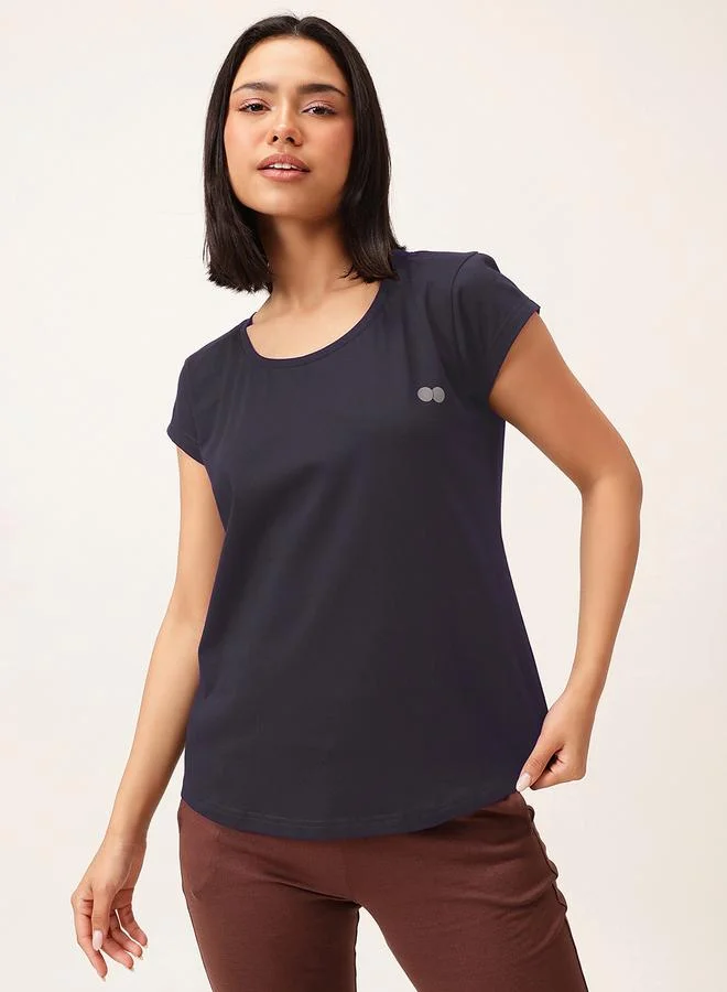 كلوفيا Navy Blue Solid Comfort Fit Activewear T-Shirt
