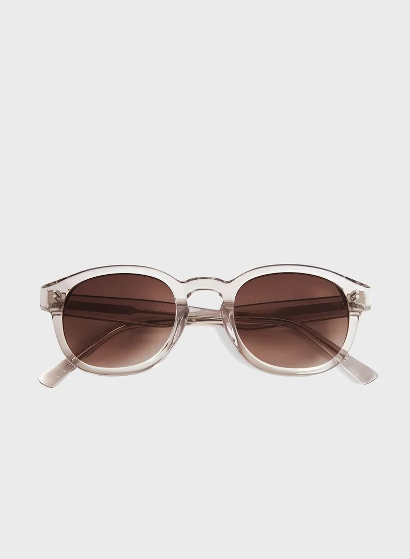 MESSYWEEKEND Bille 1 Wayfarers Sunglasses