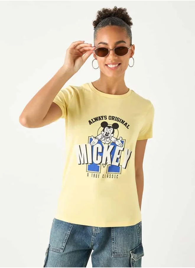 SP Characters Mickey Mouse Print Round Neck T-shirt with Short Sleeves