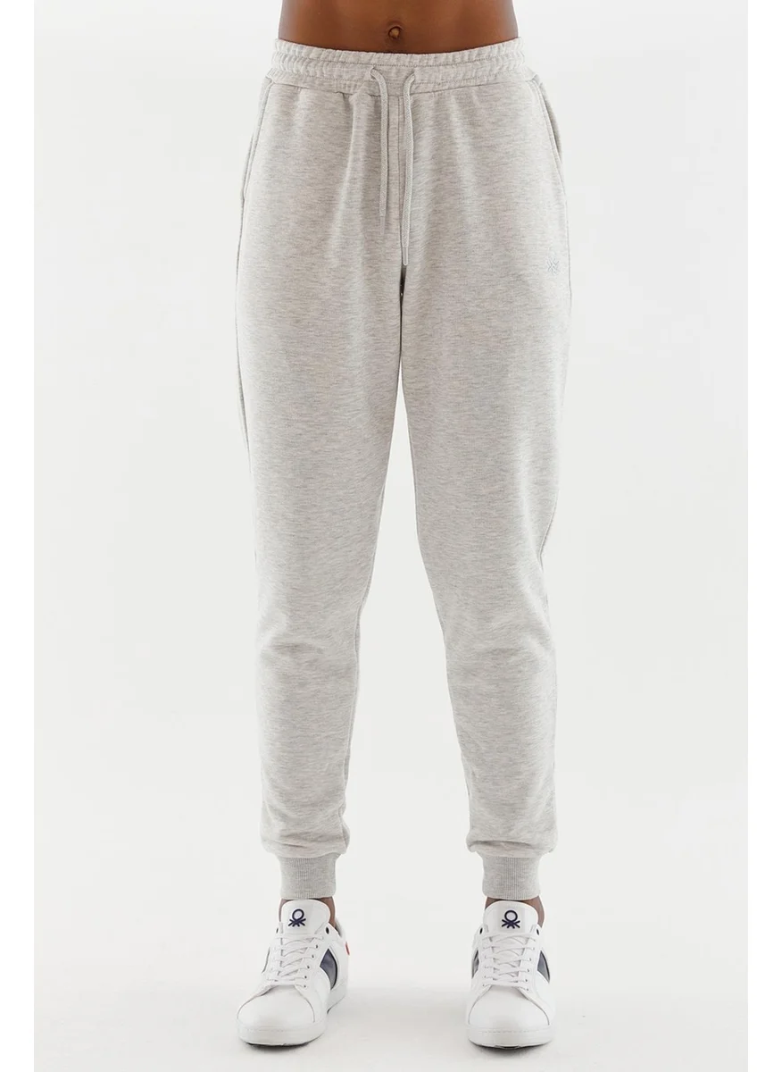 يونايتد كولورز أوف بينتيون Men's Jogger Pants