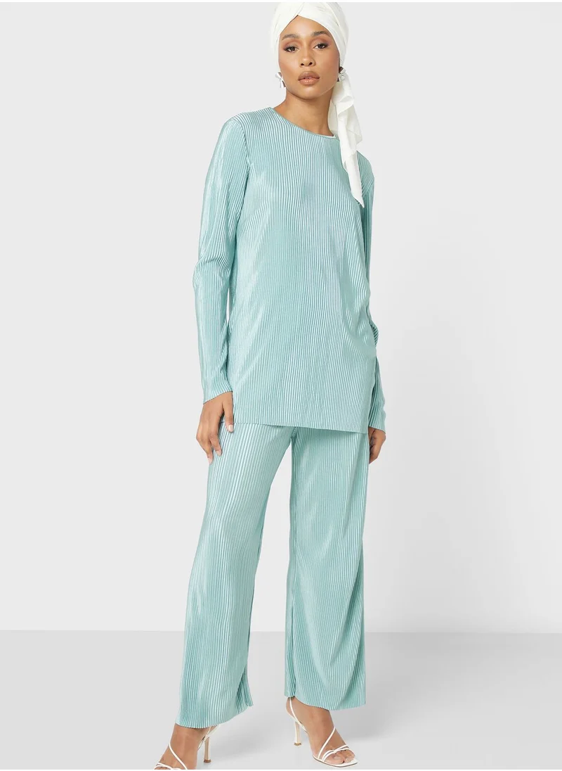 Khizana Pleat Detail Top And Pant Set