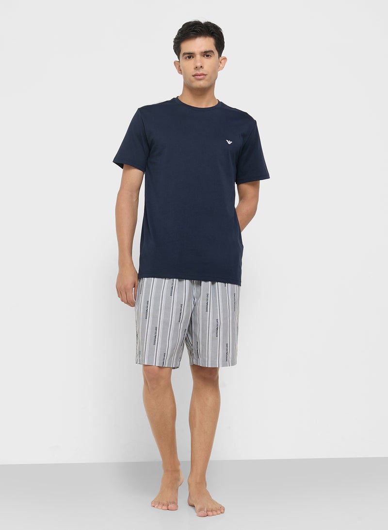 امبوريو ارماني طقم تي شيرت وشورت بشعار - Image 5