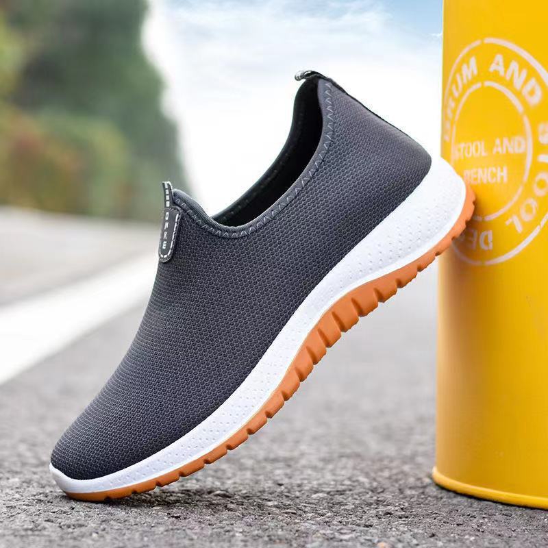 Old Beijing cloth shoes men and women with canvas shoes breathable middle-aged and old parents walking casual mesh shoes wholesale - Image 5