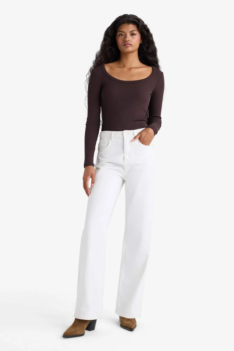 ديفاكتو Slim Fit Round Neck Basic Ribbed Camisole T-Shirt