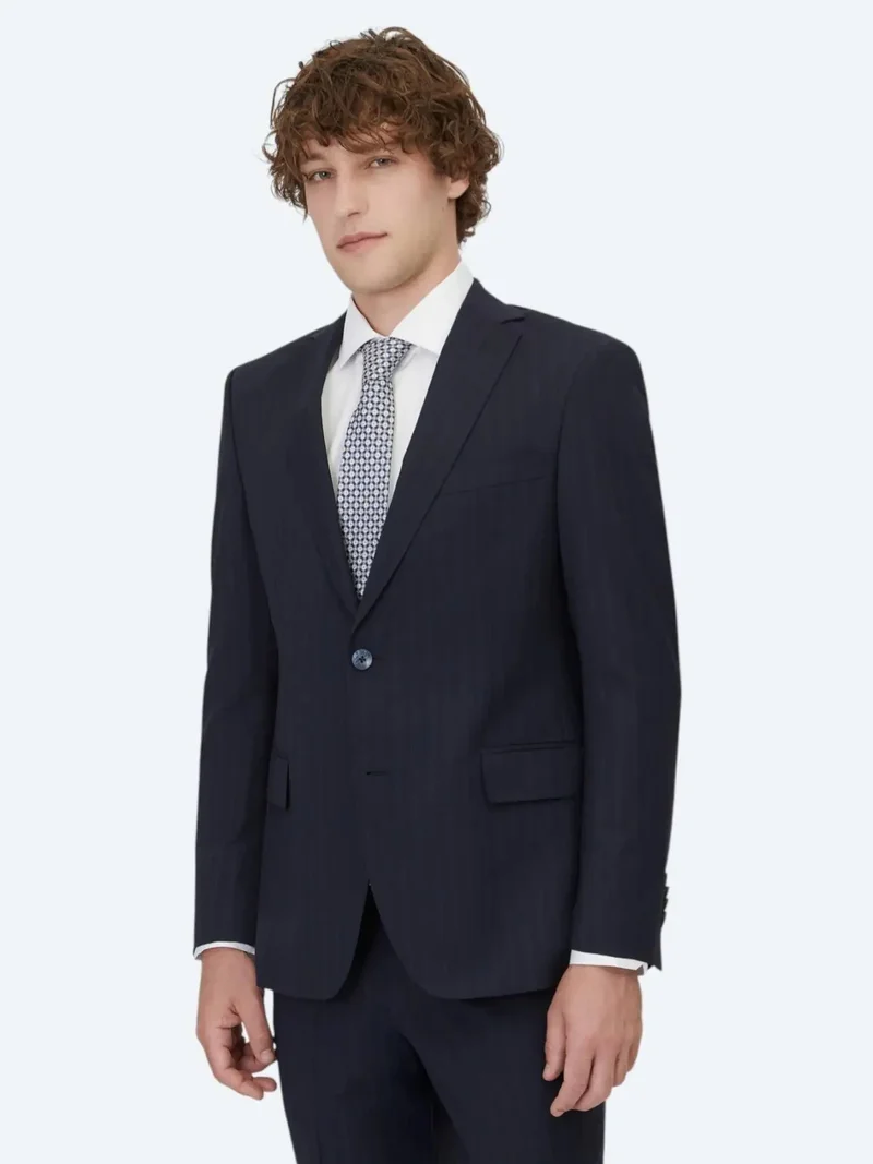 كيب بدلة من مزيج الصوف باللون الأزرق الداكن المخطط بقصة عادية