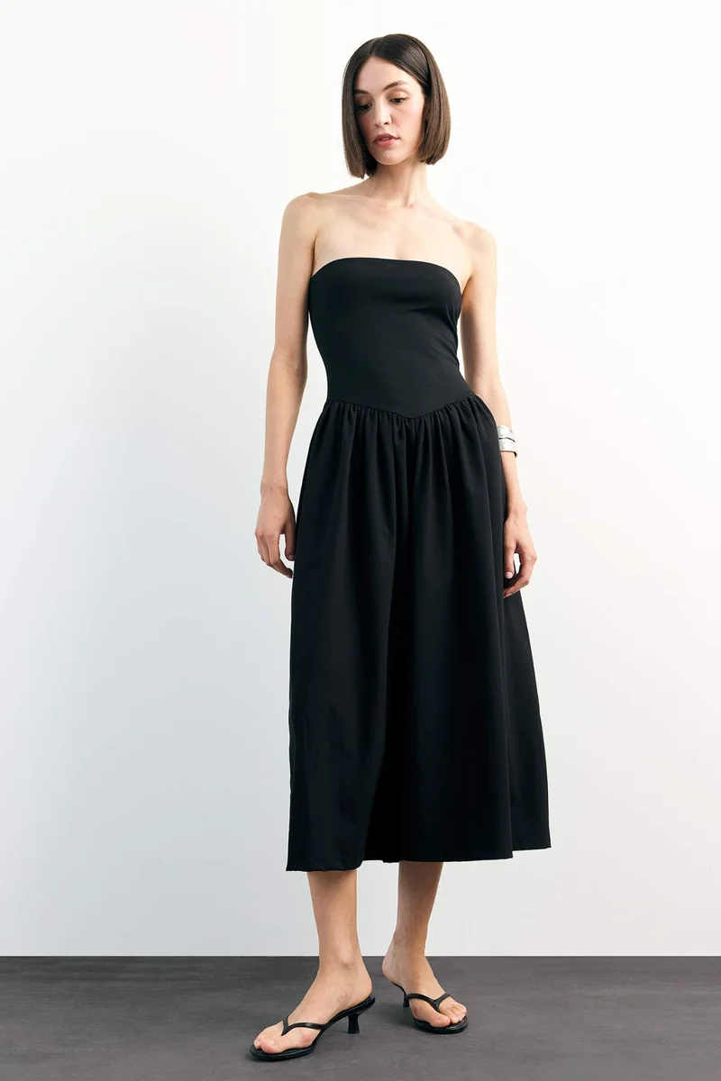 ديفاكتو Woven Strapless Midi Dress