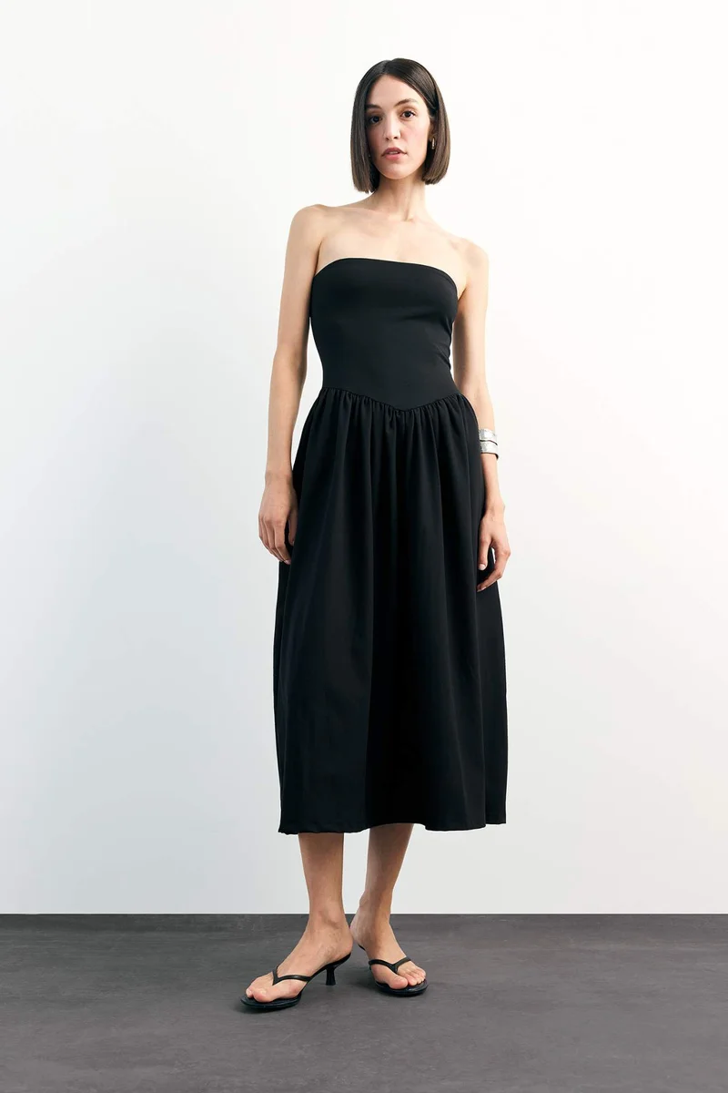 ديفاكتو Woven Strapless Midi Dress