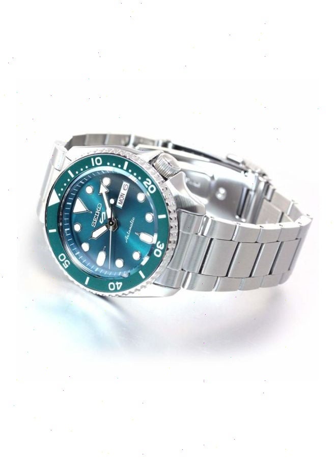 Seiko 5 Men's 5 Sports Water Resistant Analog Watch SRPD61K1 - Image 5