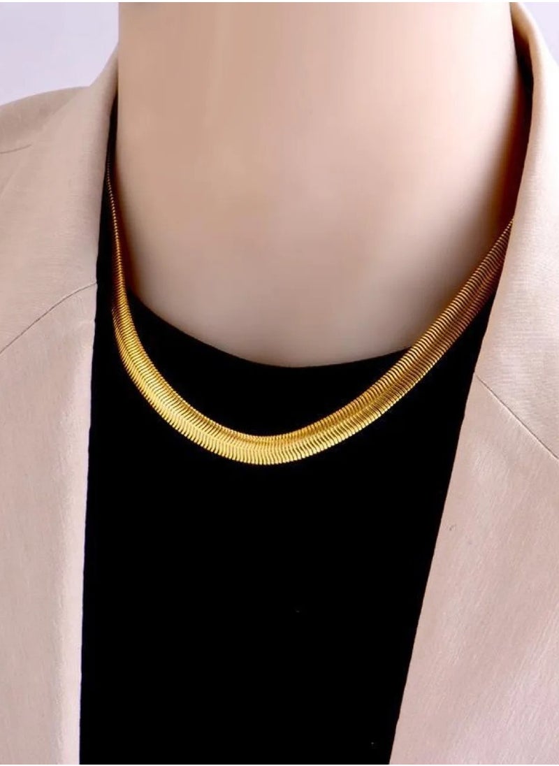 The Black Pearl Accessories - Stainless Steel Necklace Golden - Image 1