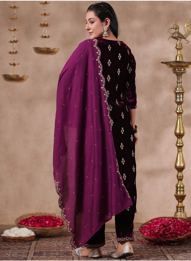 ISHIN - Purple Kurta Set Straight Fit 3/4 Sleeve Sleeve made from Velvet featuring Self Design design and Round Neck neckline - Perfect for Ethinic! - Image 1