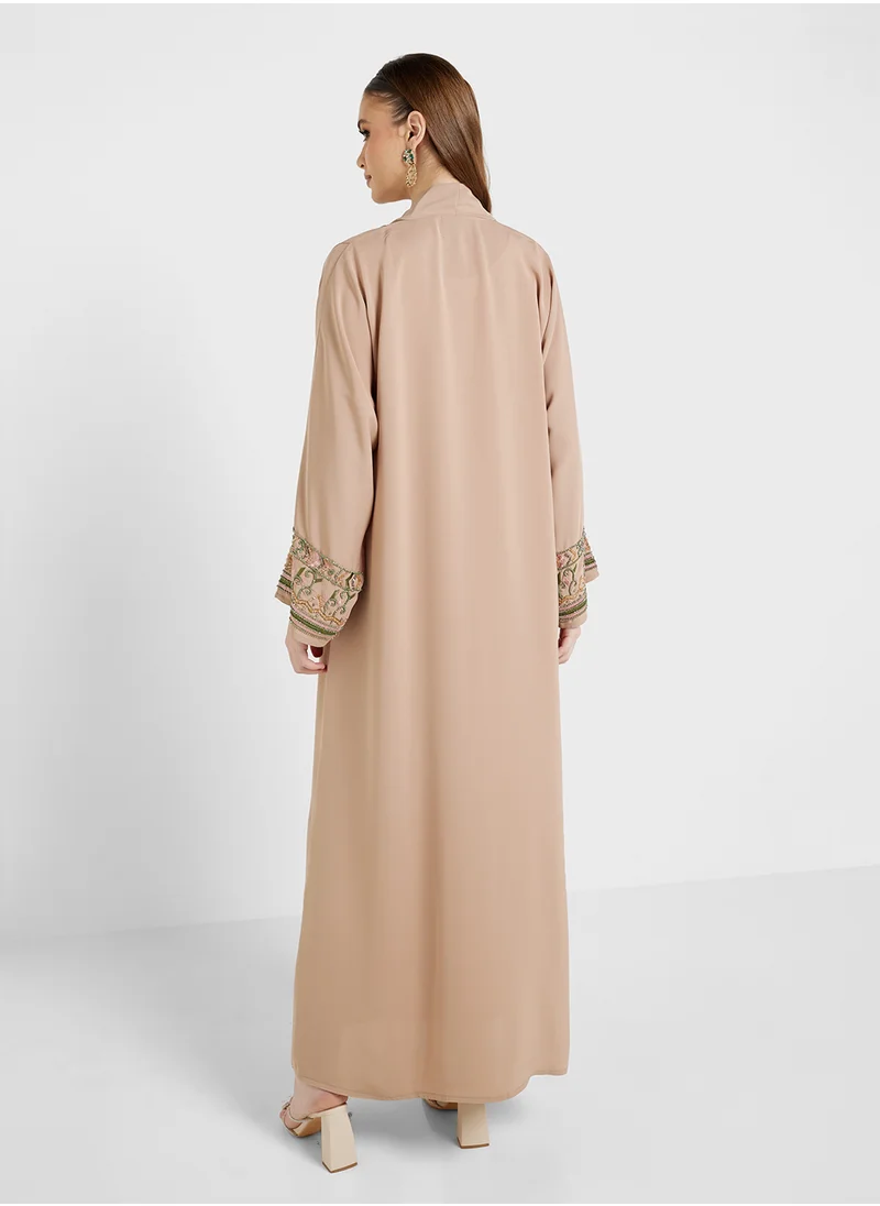 hayas closet Embroidered Flared Sleeve Abaya