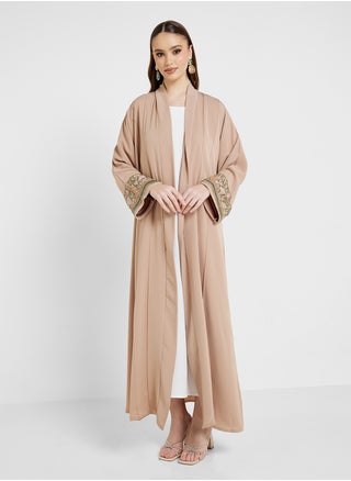 Embroidered Flared Sleeve Abaya - pzsku/Z9FB5891C54CFCD030DD4Z/45/_/1742376222/7d53bf75-c65d-446c-830f-84531fb71bad