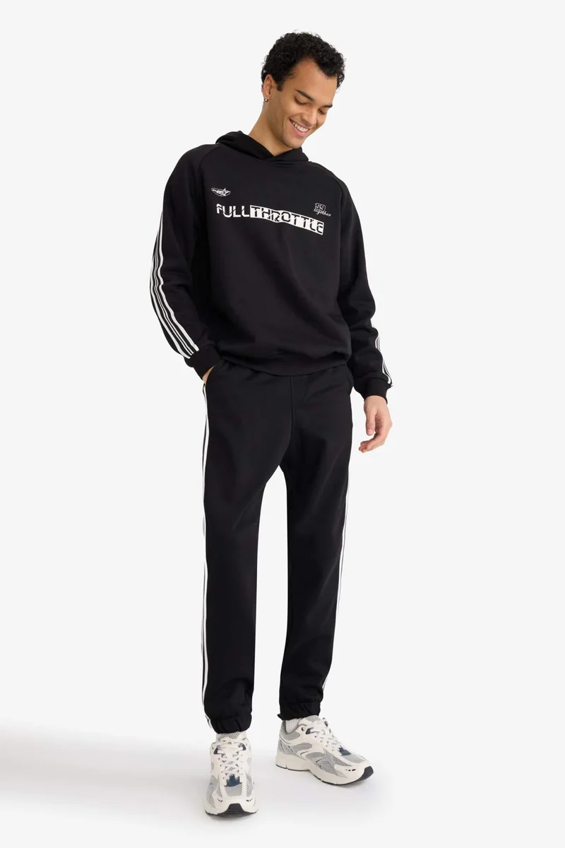 ديفاكتو Regular Fit With Pockets Sweatpants