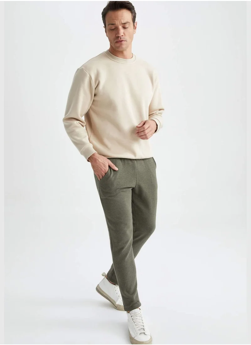 ديفاكتو Man Knitted Trousers