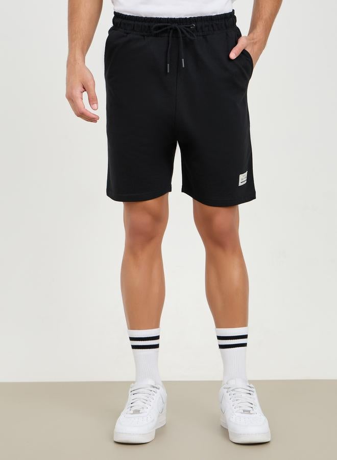 ستايلي شورت تيري بقصة عادية بتفاصيل شارة ستايلي - Image 1