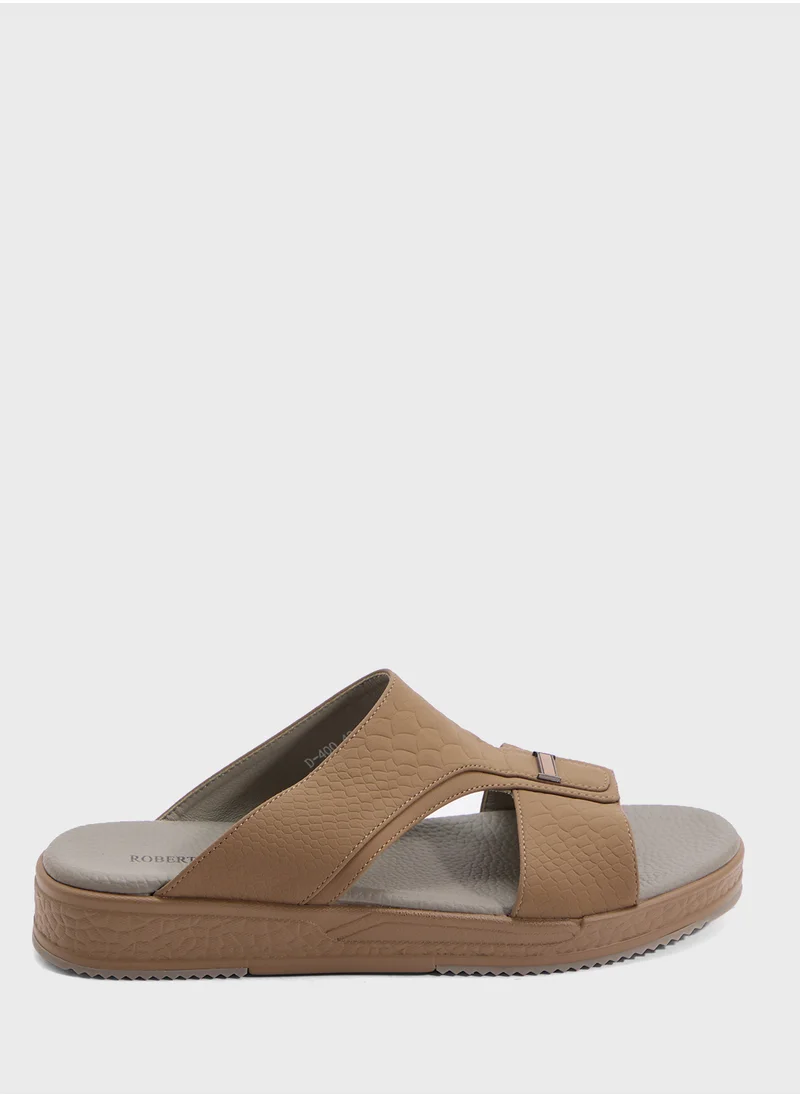 روبرت وود Arabic Sandals
