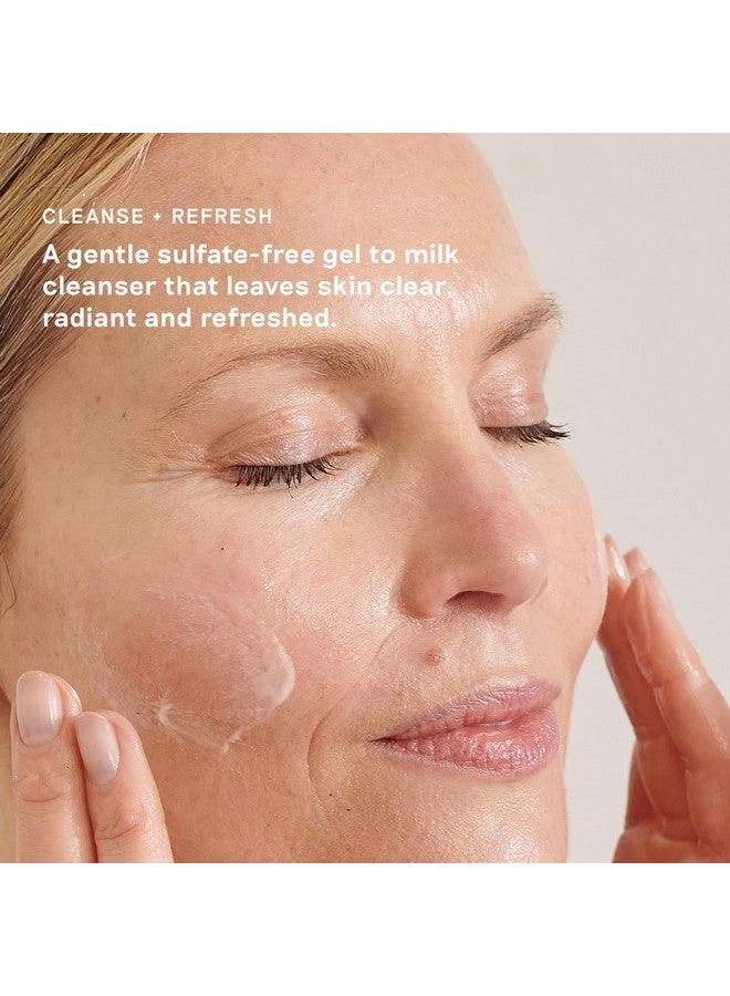 Balance Me Pure Skin Face Wash, Foaming Facial Cleanser for Combination Skin, Hydrating & Soothing, 4.23 fl oz (125 ml), Gentle & Refreshing - Image 2