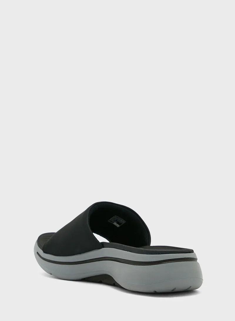 SKECHERS Go Walk Arch Fit Sandal