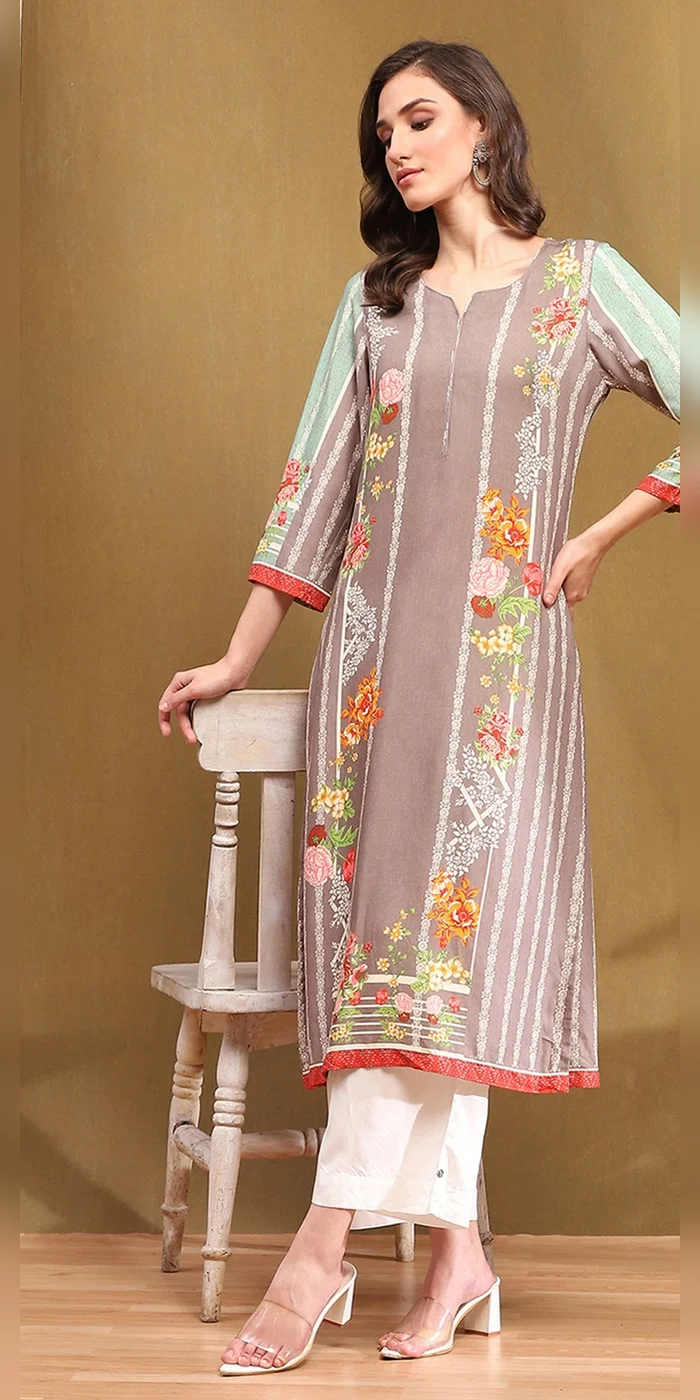 Women Grey Floral Block-Printed Regular Fit Straight Kurta