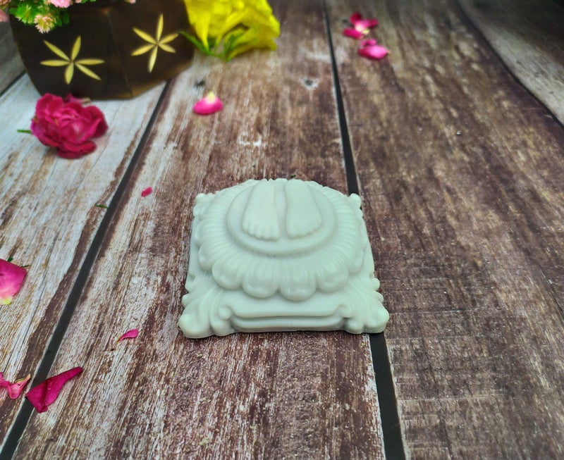 SHINDE EXPORTS Marble Charan Paduka for Puja (7x7cm, Off White) - Image 1