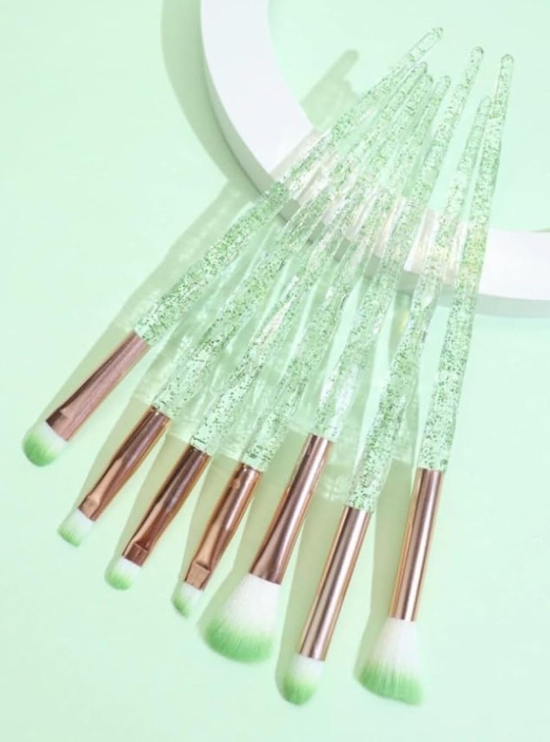 مجموعة فرش مكياج مكونة من 7 قطع - طقم فرش مكياج كريستالي ماسي لتطبيق ظلال العيون، وأحمر الخدود، وكريم الأساس، وأحمر الشفاه