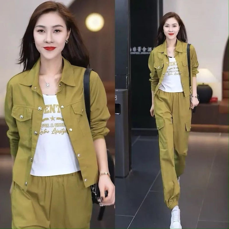 2026 Spring and Autumn New Fashion Sportswear Set for Women: Short Jacket and Versatile Jogger Cargo Pants Slimming Two-Piece Set - Image 3